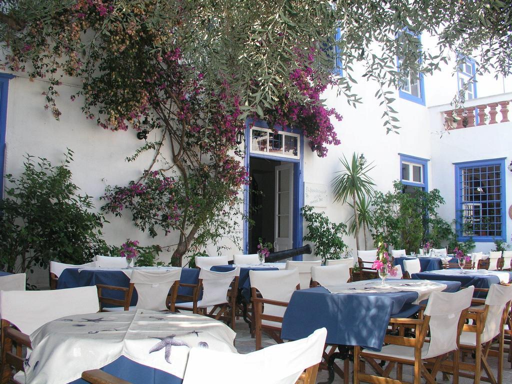 Ippokampos Hotel Hydra  Exterior photo